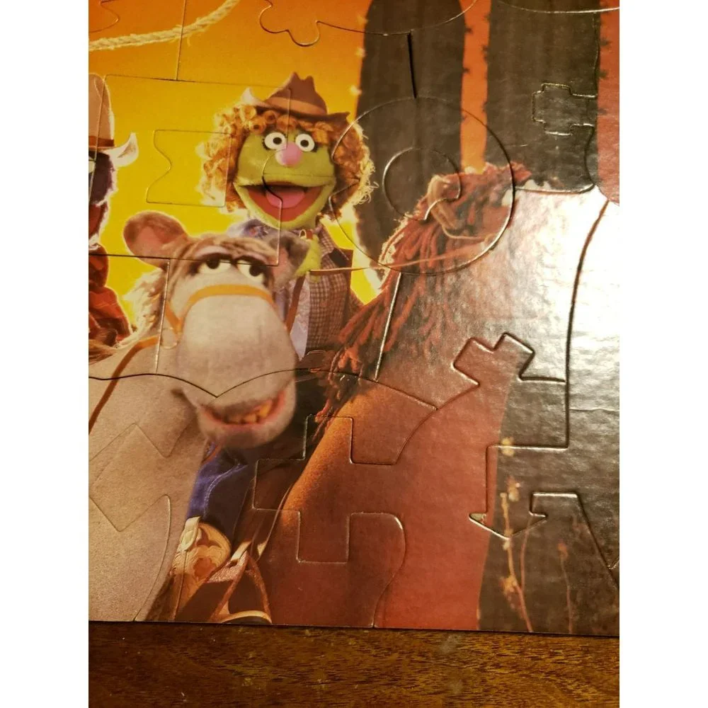 Milton Bradley Vintage Sesame Street Muppets 24 Piece Gonzo‎ Puzzle